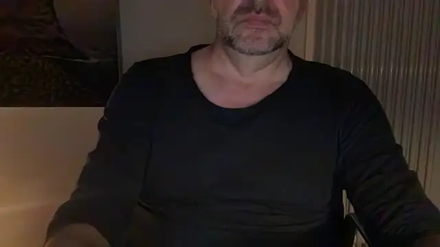 Snapshot of german9inch chatting on March 9, 2025, 9:57 pm german9inch online show from March 9, 2025, 9:57 pm