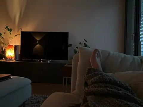 Snapshot of german9inch chatting on February 9, 2025, 6:54 am german9inch online show from February 9, 2025, 6:54 am