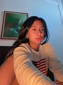 lynn9000 online show from February 14, 2026, 5:29 am