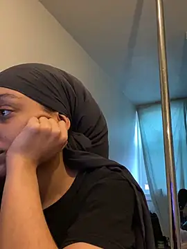 Snapshot of Velvetraexo chatting on March 25, 2026, 8:19 pm Velvetraexo online show from March 25, 2026, 8:19 pm