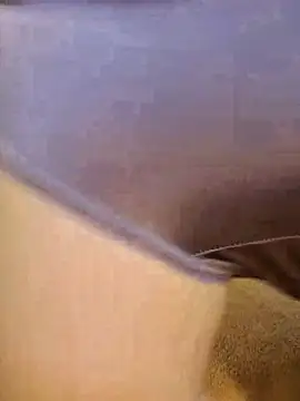 Snapshot of Bee_sweet chatting on March 2, 2026, 5:08 am Bee sweet online show from March 2, 2026, 5:08 am