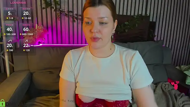 Snapshot of Michele_Greenn chatting on February 20, 2026, 6:26 am Michele Greenn online show from February 20, 2026, 6:26 am