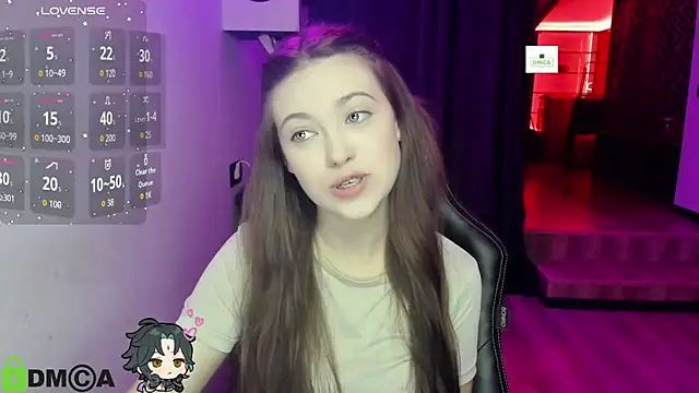 AmourLily online show from October 4, 2025, 6:37 am