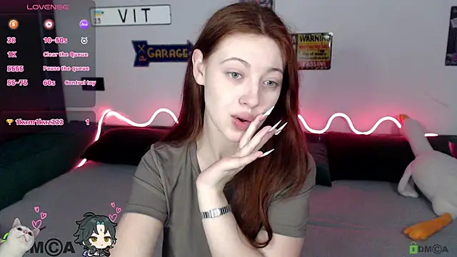 AmourLily online show from July 4, 2026, 6:09 am