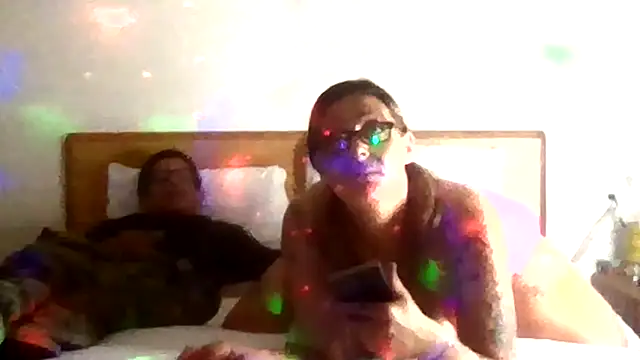 SparklesB1tch online show from November 17, 2025, 11:14 am