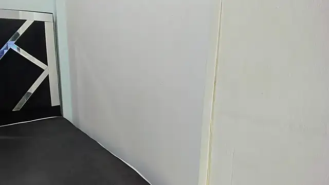 iisabella noa online show from September 26, 2025, 12:45 pm