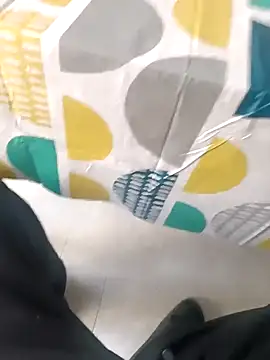 giova17cm online show from April 15, 2026, 12:42 pm