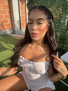 MystiqueXXX online show from July 22, 2026, 1:13 pm