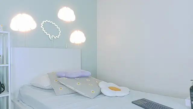 SamaGrey   online show from December 15, 2025, 11:38 am