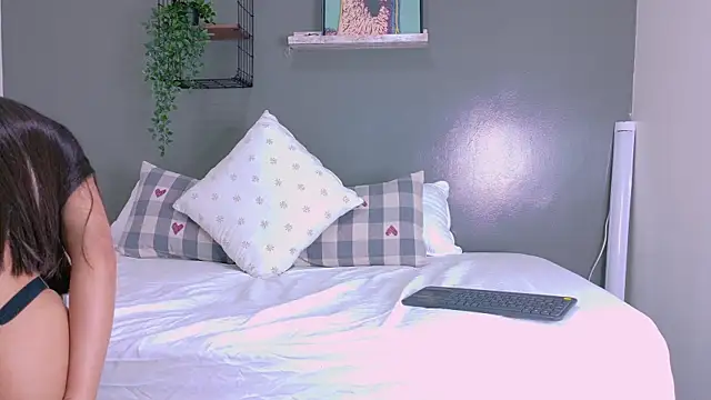 SamaGrey   online show from September 22, 2025, 11:38 am