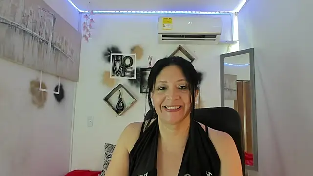 tatiana sofiaa online show from October 20, 2025, 1:33 pm
