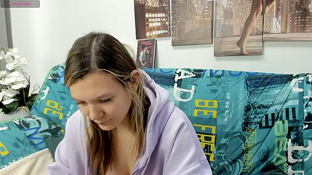 Sunny Sammy online show from October 26, 2025, 1:17 am