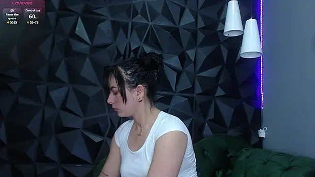 helenasaenz online show from November 20, 2025, 12:39 pm