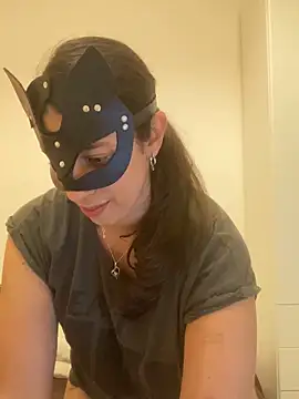 StephaSt online show from September 9, 2025, 9:35 pm