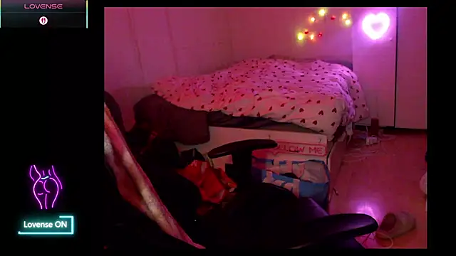 Snapshot of Kinkybooby chatting on January 12, 2026, 5:53 pm Kinkybooby online show from January 12, 2026, 5:53 pm