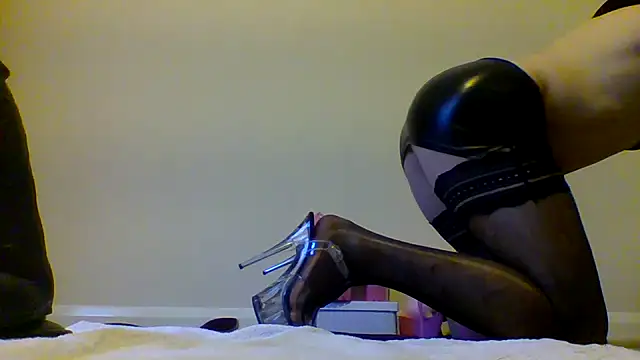 unforgettable dirty slut online show from November 2, 2025, 11:15 am