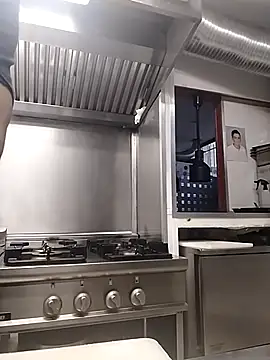 Snapshot of hotmen83 chatting on October 22, 2025, 7:30 am hotmen83 online show from October 22, 2025, 7:30 am