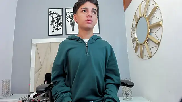 owen  johnson online show from October 8, 2025, 11:34 am