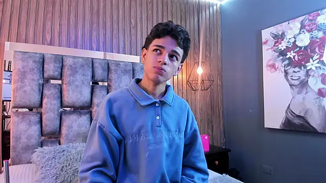 owen  johnson online show from November 6, 2025, 12:53 pm