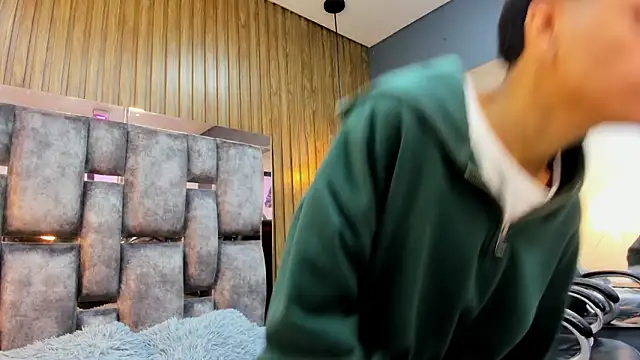 owen  johnson online show from March 4, 2026, 12:02 pm