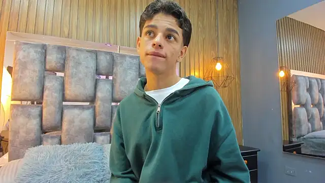 owen  johnson online show from March 15, 2026, 11:39 am