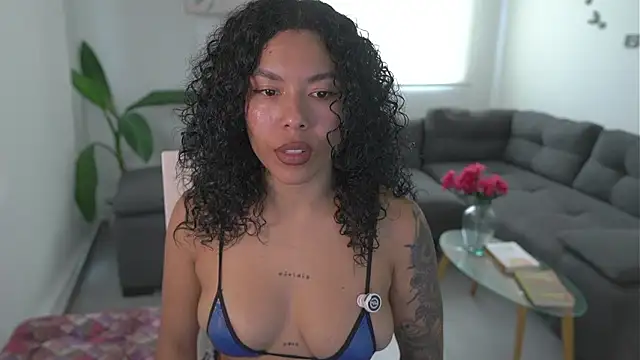 kyria 1 online show from March 15, 2026, 3:52 pm