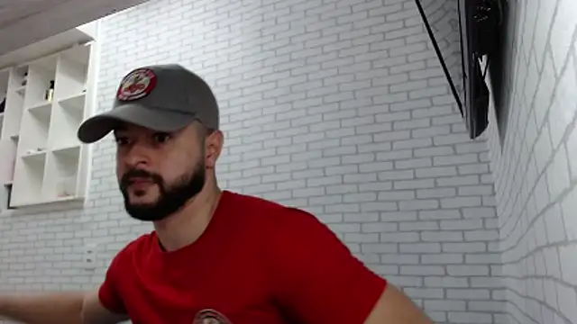 Snapshot of BombeiroHotx chatting on November 9, 2025, 9:41 pm BombeiroHotx online show from November 9, 2025, 9:41 pm