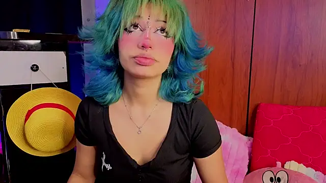 zoelight18 online show from April 4, 2026, 5:03 am