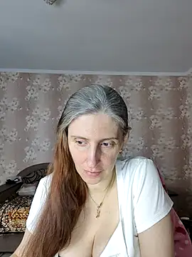 Snapshot of CandiCole chatting on June 12, 2026, 3:48 am CandiCole online show from June 12, 2026, 3:48 am