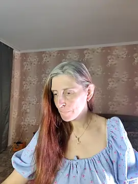 Snapshot of CandiCole chatting on June 5, 2026, 7:03 am CandiCole online show from June 5, 2026, 7:03 am
