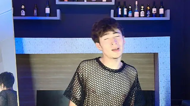  DantFox  online show from October 27, 2025, 8:43 pm