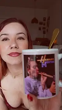 LucyxLou online show from April 1, 2026, 10:38 am