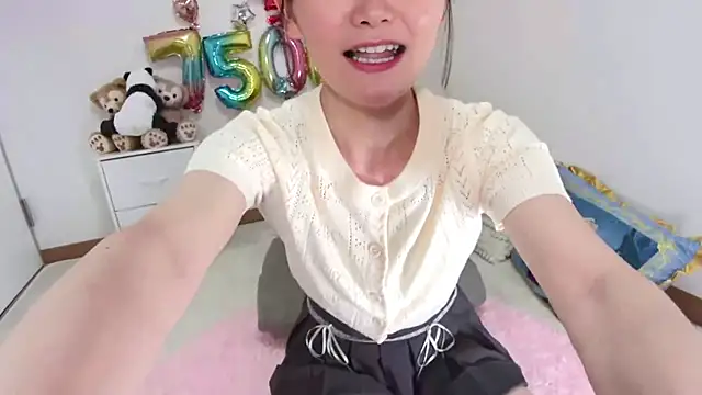 yuzukichi jp online show from May 19, 2026, 12:45 pm