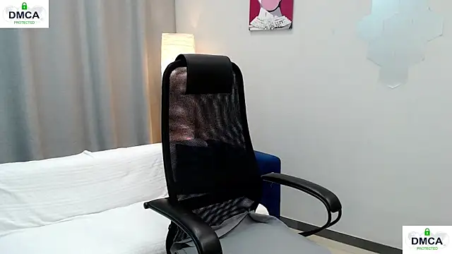 Snapshot of Pion_01 chatting on March 18, 2026, 5:10 am Pion 01 online show from March 18, 2026, 5:10 am