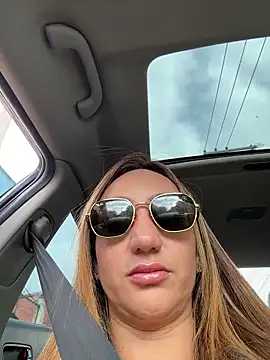 Ninabigtitied online show from March 13, 2026, 12:10 pm