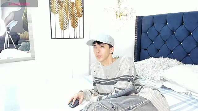 Snapshot of AerumChae chatting on February 7, 2026, 12:02 pm AerumChae online show from February 7, 2026, 12:02 pm