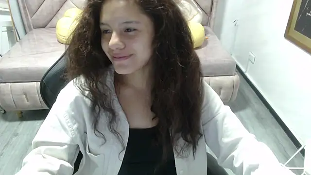 Velvet Moon V online show from November 20, 2025, 1:12 pm