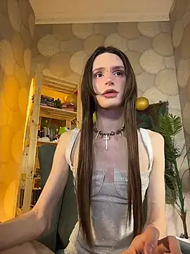 Snapshot of madi_snow chatting on February 17, 2026, 5:27 am madi snow online show from February 17, 2026, 5:27 am