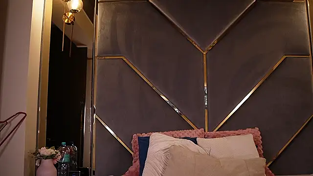  ChloeLee  online show from March 12, 2026, 7:45 am