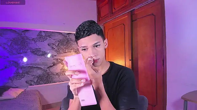 BILLY JAMEES online show from March 21, 2026, 1:37 pm