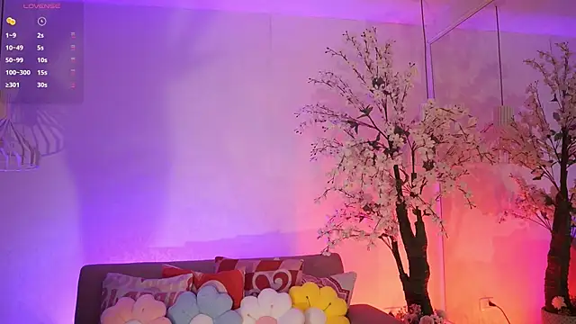 JadeSummerr online show from March 31, 2026, 11:45 am