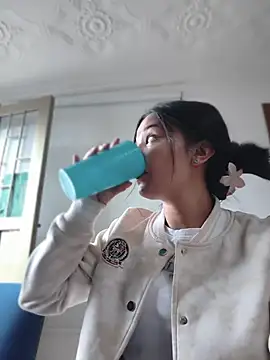 Snapshot of BelhaLawuo chatting on March 26, 2026, 7:23 pm BelhaLawuo online show from March 26, 2026, 7:23 pm