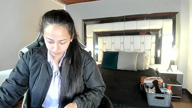 Adhara7 online show from October 21, 2025, 6:29 pm