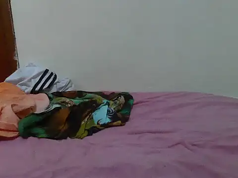 Snapshot of lilcum87 chatting on October 16, 2025, 8:28 pm lilcum87 online show from October 16, 2025, 8:28 pm