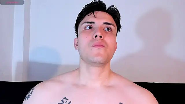 jasonxd9898 online show from November 11, 2025, 1:22 am