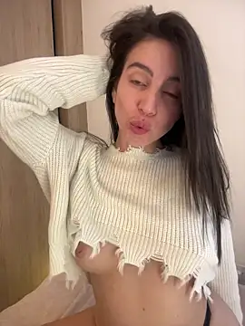 karinasantos  online show from March 13, 2026, 2:11 pm