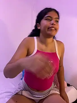 Snapshot of ms_ivanna chatting on July 23, 2026, 9:22 pm ms ivanna online show from July 23, 2026, 9:22 pm