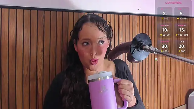 dalia roses online show from September 11, 2025, 12:43 am