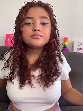 Snapshot of ladulcemary chatting on October 9, 2025, 1:44 pm ladulcemary online show from October 9, 2025, 1:44 pm