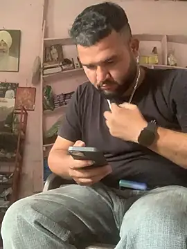 Snapshot of amitsharma7868 chatting on March 26, 2026, 8:34 am amitsharma7868 online show from March 26, 2026, 8:34 am